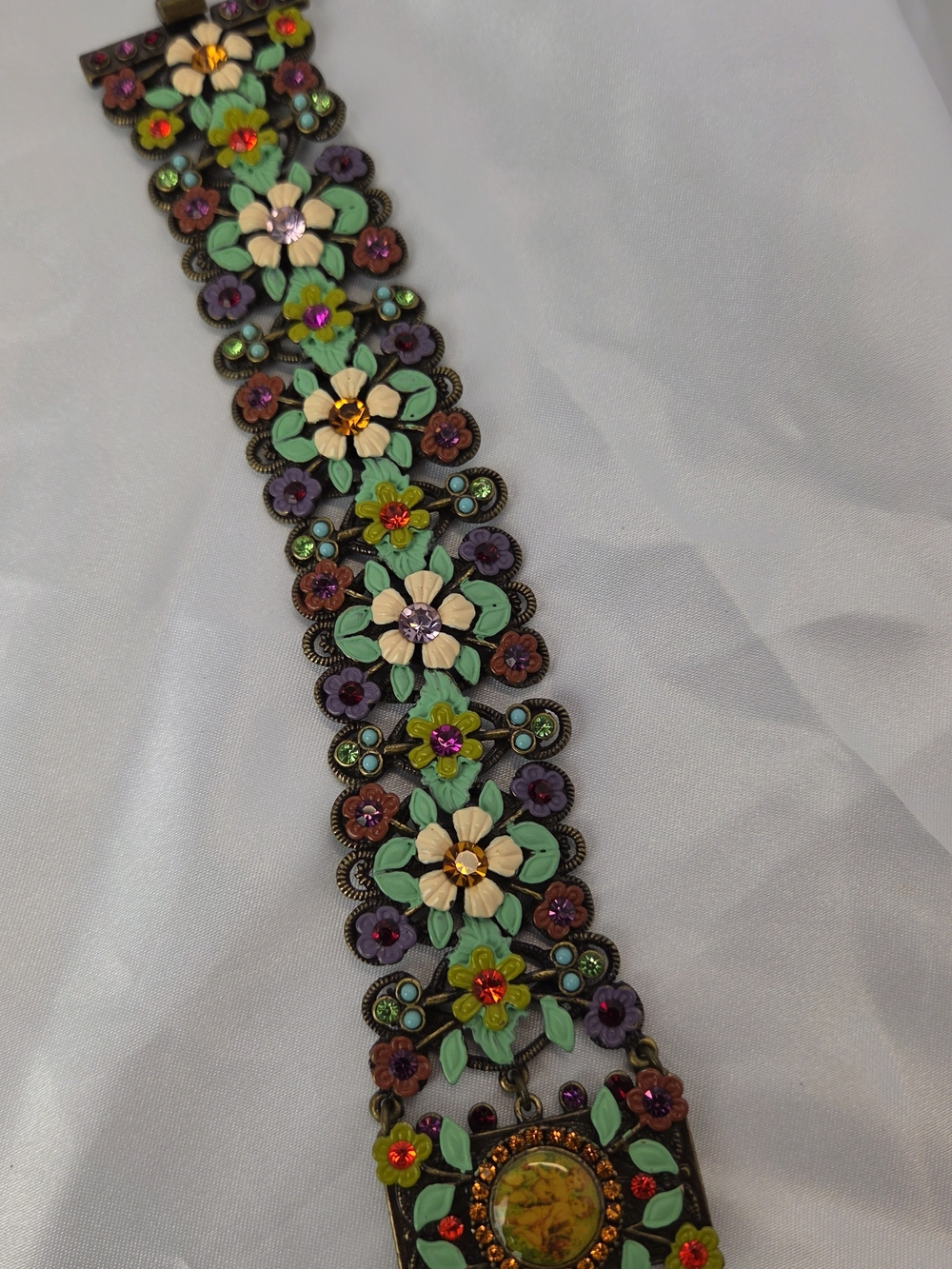 Antique Brass Floral Stretch Bracelet with Colorful Enamel Flowers - Picture 5 of 7